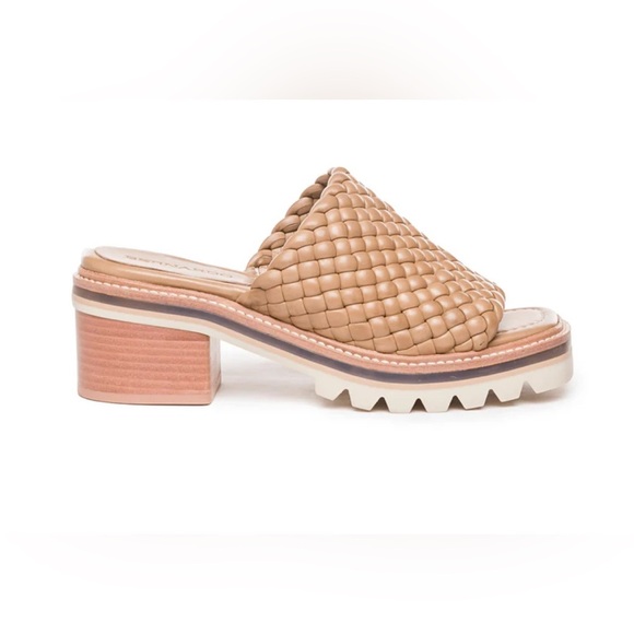 New Bernardo Sylvie Woven Lug Mules in Sand Glove Beige Size 8 - Picture 2 of 11